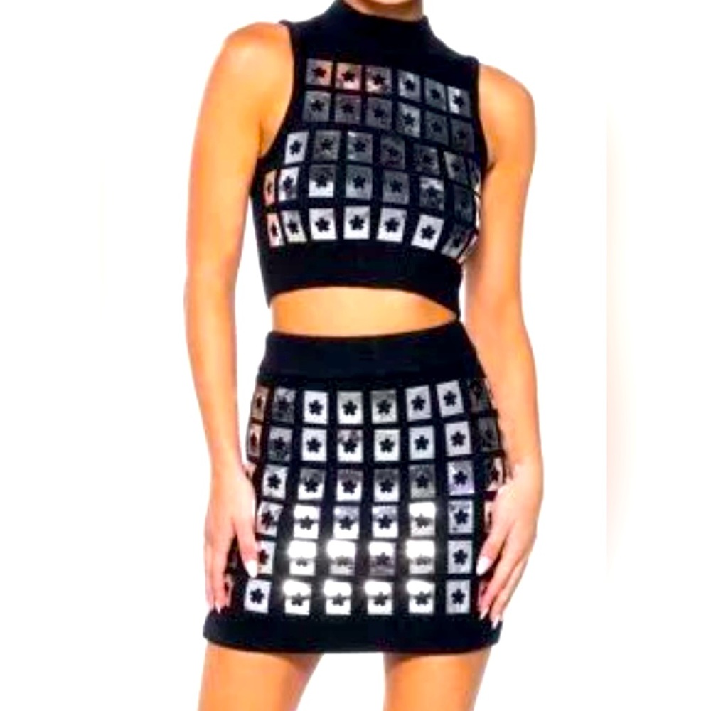 Embellished mini skirt set